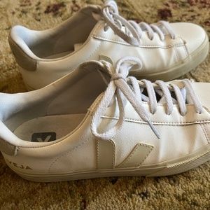 VEJA Vegan Campo Sneakers Women 10 White